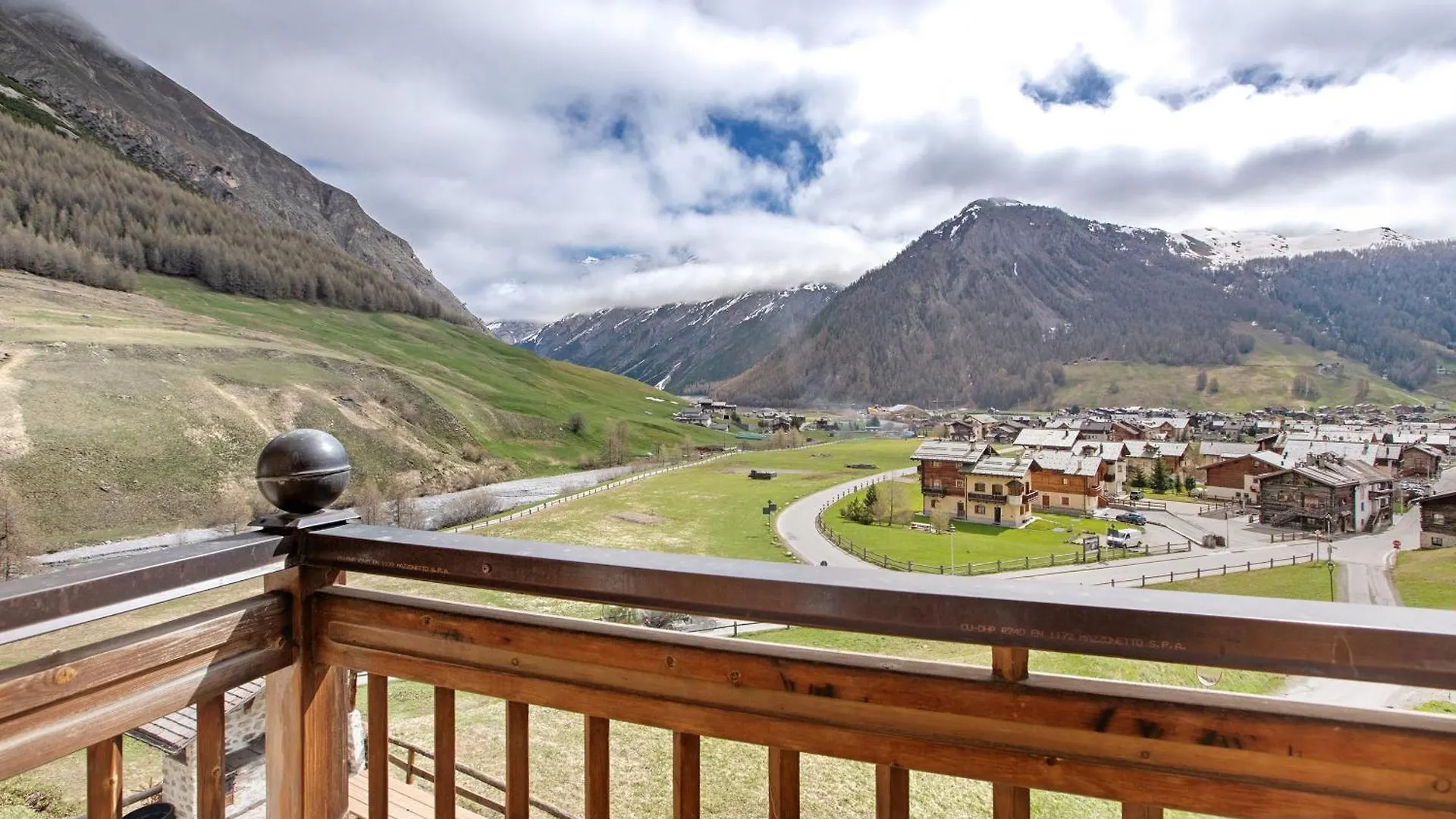 Appartamenti Chestel Livigno 0*,  Itálie